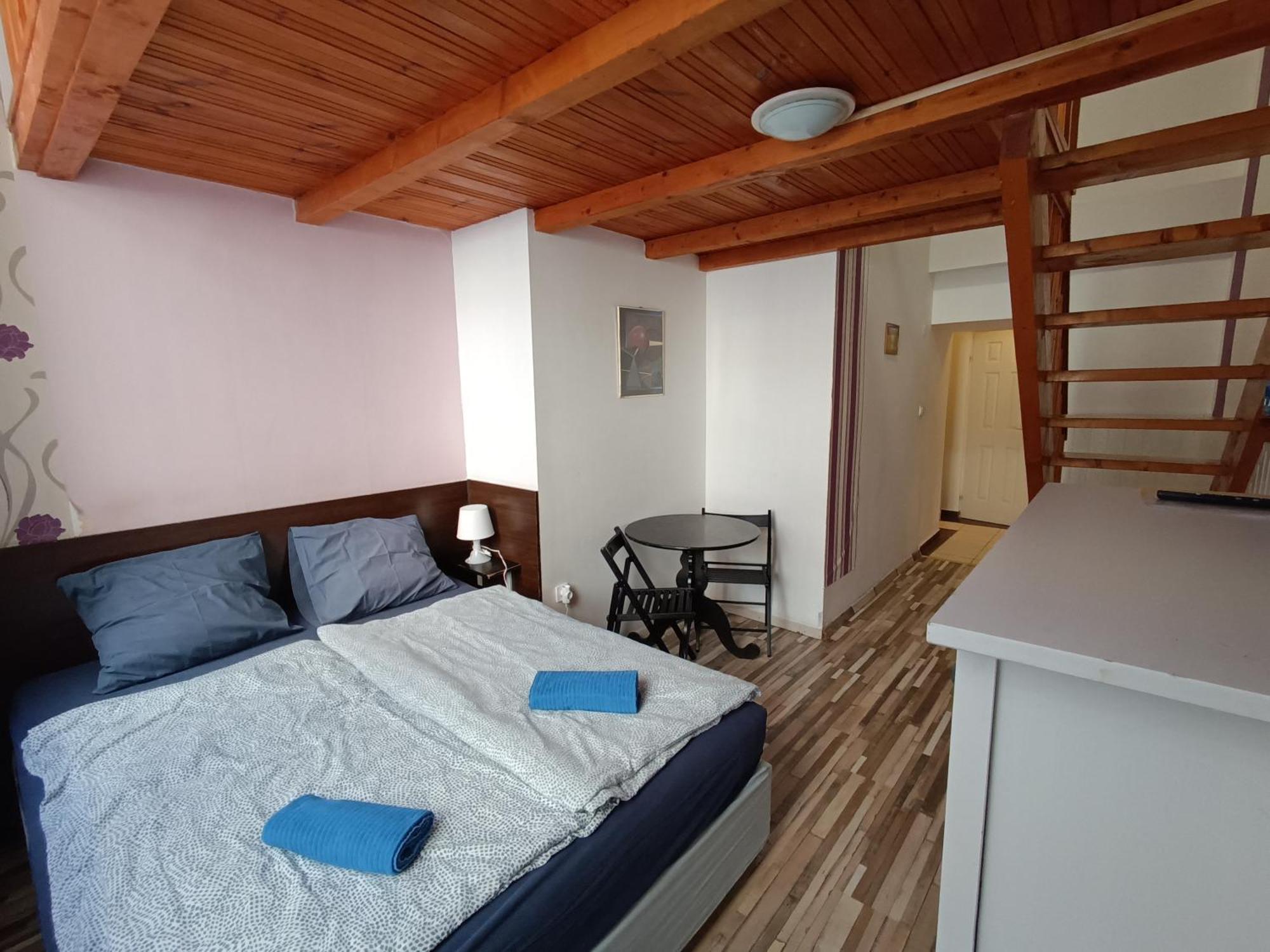 ลิคเท่นสไตน์ อพาร์ตเมนต์ บูดาเปสต์ Apartment ภายนอก รูปภาพ